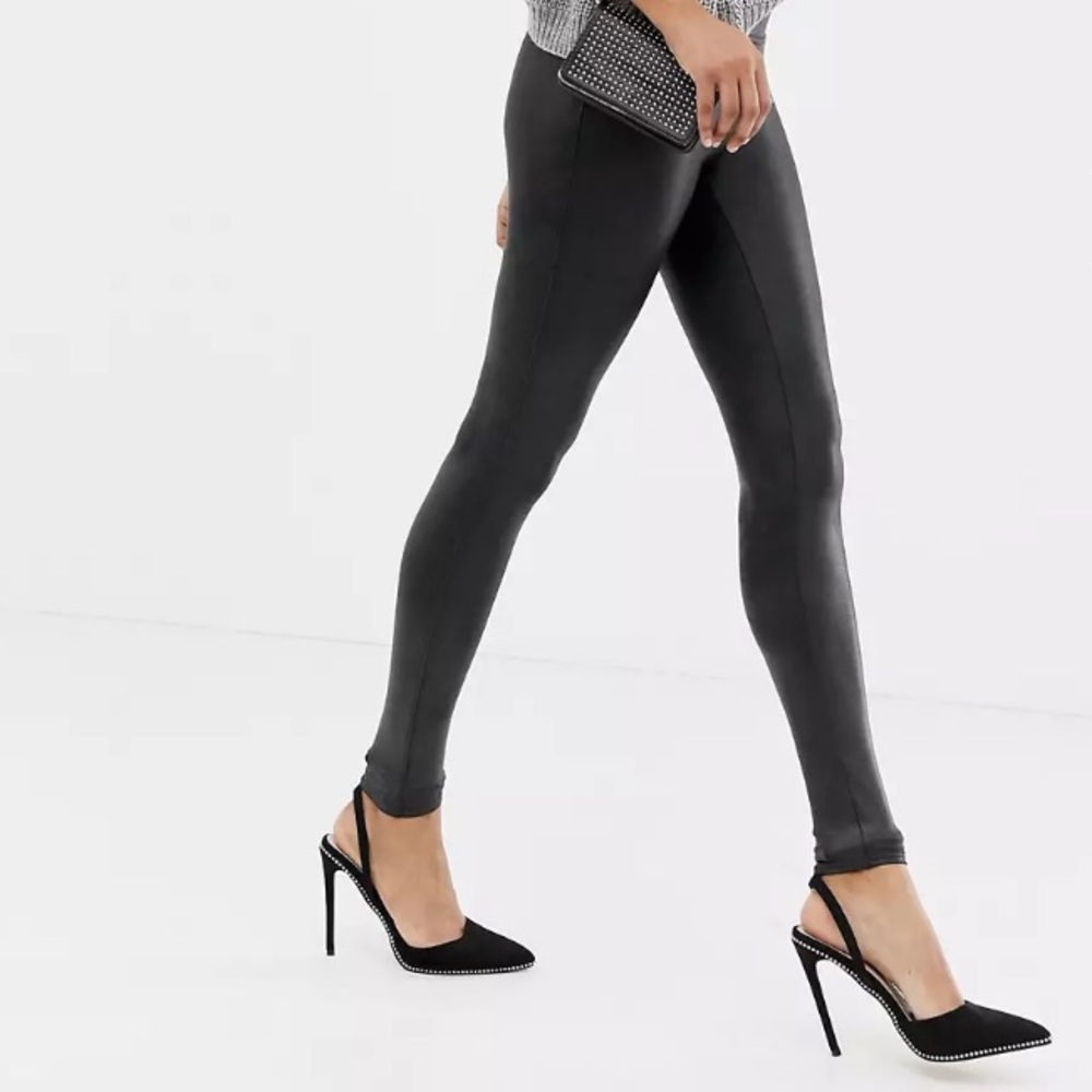 SPANX Faux Leather Sculpting Leggings